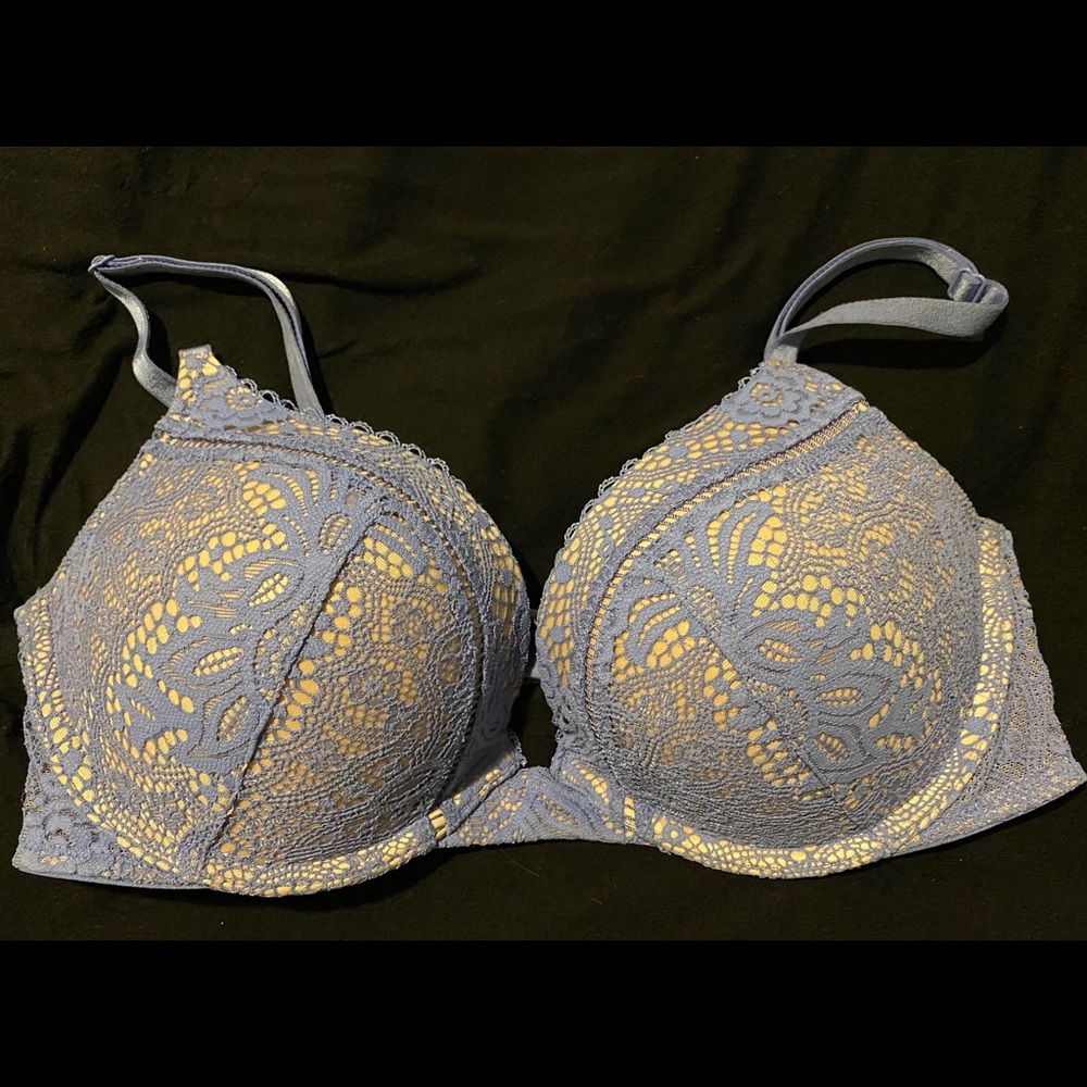Victoria Secret Bombshell Bra